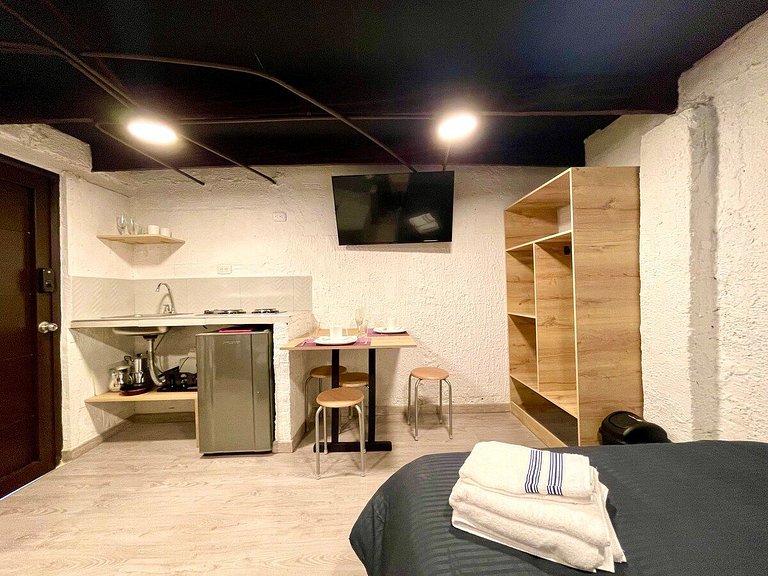 Apartamento privado Bogotá amoblado Smart TV WiFi cocina