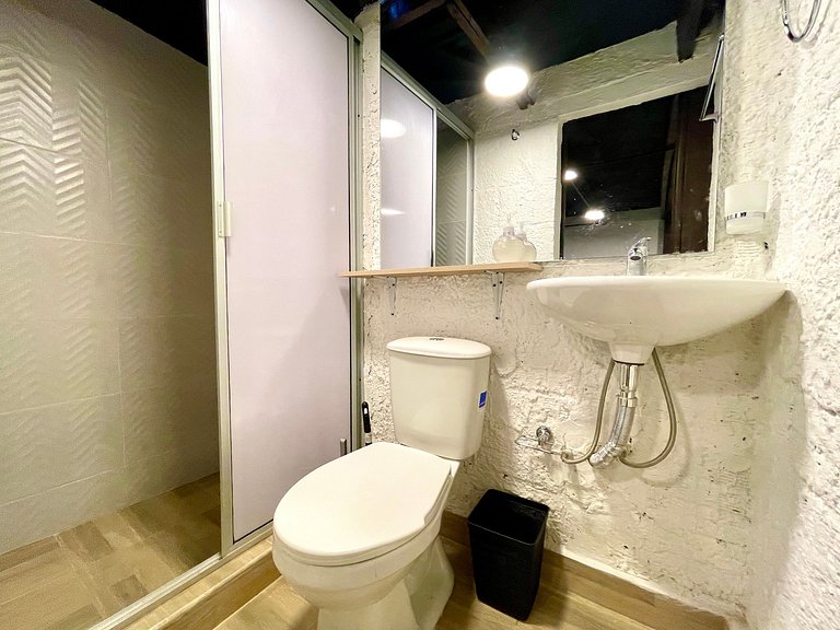 Apartamento privado Hotel Bogotá Smart TV WiFi cocina baño