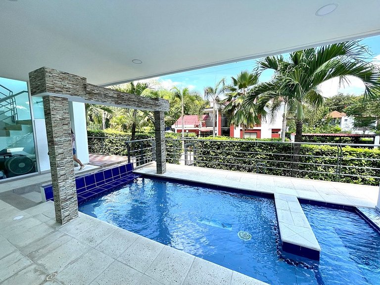 CASA FINCA piscina WiFi Smart TV, BBQ y Aire Acondicionado