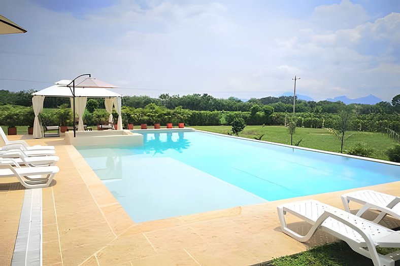 Magical luxury CASA FINCA private pool wi-fi tv